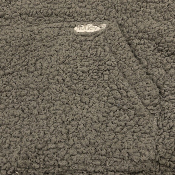 Hurley Hoodie Womens Medium Gray Sherpa Sweatshirt Drawstring Fleece Fuzzy - Picture 4 of 12